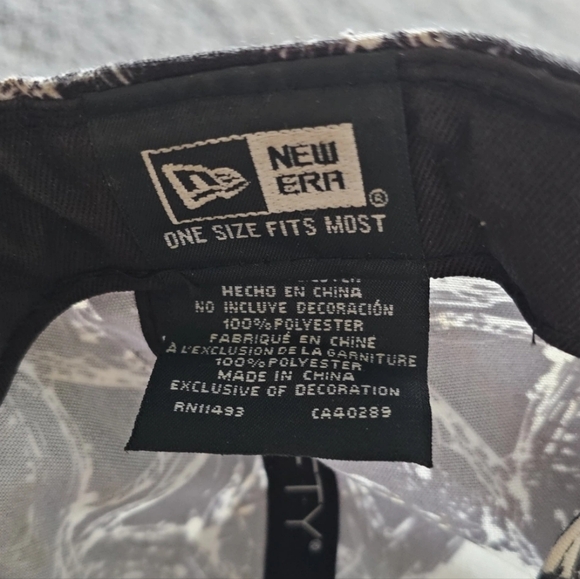 New Era Chicago Bulls Tie Dye Fitted Hat - Picture 6 of 7